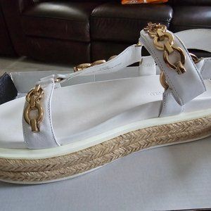 Karl Lagerfeld Paris Women's Palma Fashion Teva Sandal - White - Size 8.5M New